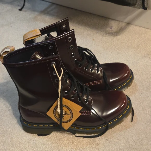 Dr. Martens Vegan Burgundy Boots - Picture 5 of 8
